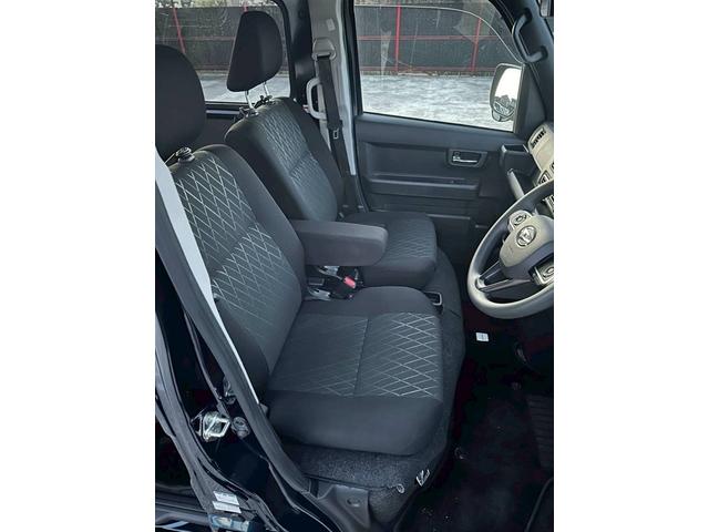 アトレー RS 4WD 両側パワースライドドア メモリーナビ フルセグ Bluetooth ETC スマートキー アルミホイール LEDヘッドライト 運転席・助手席エアバック ABS 横滑り防止装置 盗難防止システム(9枚目)