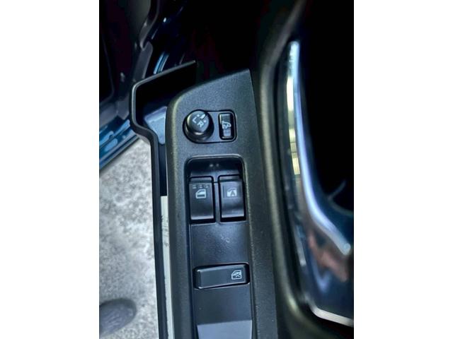 アトレー RS 4WD 両側パワースライドドア メモリーナビ フルセグ Bluetooth ETC スマートキー アルミホイール LEDヘッドライト 運転席・助手席エアバック ABS 横滑り防止装置 盗難防止システム(19枚目)