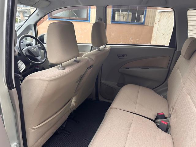 ムーヴ X スマートキー プッシュスタート アイドリングストップ ワンセグSDナビ DVD CD ラジオ バックカメラ 純正14インチアルミ 革巻きハンドル ベンチシート アームレスト 電動格納ミラー(33枚目)