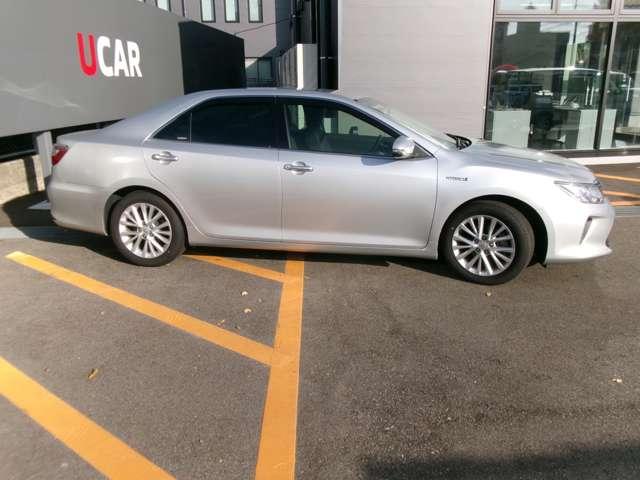 カムリ ハイブリッド　Ｇパッケージ　純正ナビ　ワンセグＴＶ　Ｂカメラ　クルコン（5枚目）