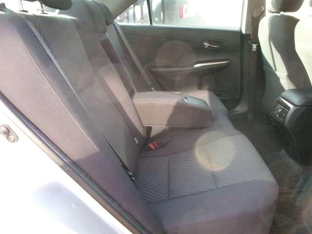 カムリ ハイブリッド　Ｇパッケージ　純正ナビ　ワンセグＴＶ　Ｂカメラ　クルコン（11枚目）