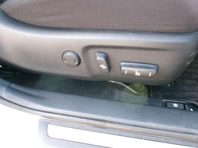 カムリ ハイブリッド　Ｇパッケージ　純正ナビ　ワンセグＴＶ　Ｂカメラ　クルコン（13枚目）