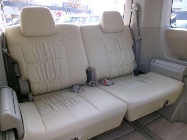 デリカD:5 G プレミアム 純正ナビ TV(12枚目)