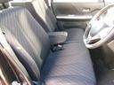センタ-ア-ムレスト付きでゆったり包み込むようなフロントシート!長距離運転の疲労も軽減してくれます!