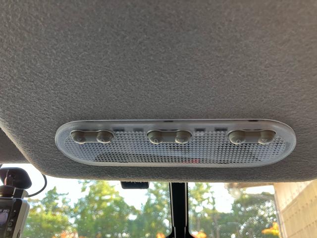 ジューク 15RX タイプV スマートキー ナビ Bluetooth接続 TV アイドリングストップ 運転席・助手席エアバッグ ABS 横滑り防止 衝突安全ボディ エアコン パワーステアリング パワーウインド(57枚目)