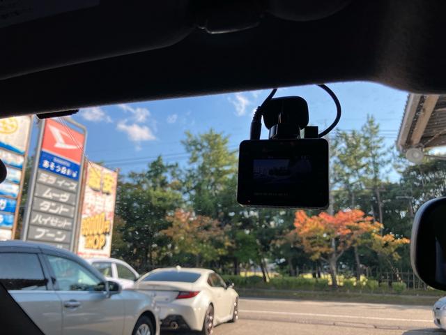 ジューク 15RX タイプV スマートキー ナビ Bluetooth接続 TV アイドリングストップ 運転席・助手席エアバッグ ABS 横滑り防止 衝突安全ボディ エアコン パワーステアリング パワーウインド(58枚目)