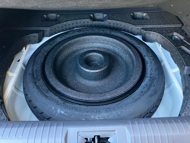 GR86 SZ 9インチナビ アドバンホイール バックカメラ Bluetooth接続 LEDヘッドライト オートライト 電動格納ドアミラー CD DVD TV 運転席・助手席エアバッグ ABS 衝突安全ボディ(16枚目)