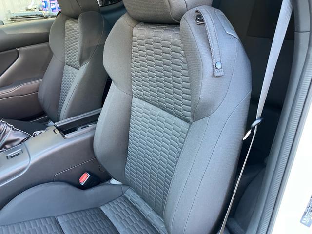 GR86 SZ 9インチナビ アドバンホイール バックカメラ Bluetooth接続 LEDヘッドライト オートライト 電動格納ドアミラー CD DVD TV 運転席・助手席エアバッグ ABS 衝突安全ボディ(27枚目)