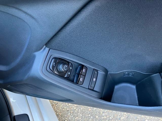 GR86 SZ 9インチナビ アドバンホイール バックカメラ Bluetooth接続 LEDヘッドライト オートライト 電動格納ドアミラー CD DVD TV 運転席・助手席エアバッグ ABS 衝突安全ボディ(31枚目)