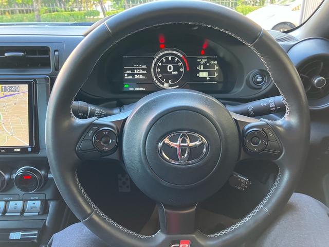 GR86 SZ 9インチナビ アドバンホイール バックカメラ Bluetooth接続 LEDヘッドライト オートライト 電動格納ドアミラー CD DVD TV 運転席・助手席エアバッグ ABS 衝突安全ボディ(42枚目)