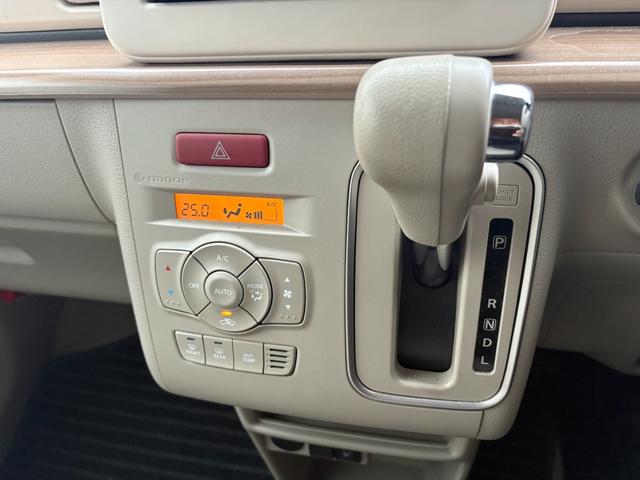 アルトラパン X レーダーブレーキサポート SDナビ フルセグ BLUETOOTH スマートキー&プッシュスタート シートヒーター(8枚目)