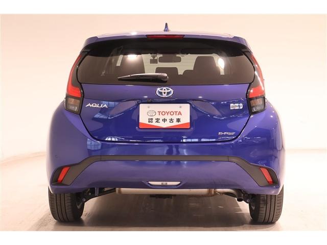 アクア Ｚ　４ＷＤ　フルセグ　メモリーナビ　ミュージックプレイヤー接続可　バックカメラ　衝突被害軽減システム　ＥＴＣ　ＬＥＤヘッドランプ　ワンオーナー（6枚目）