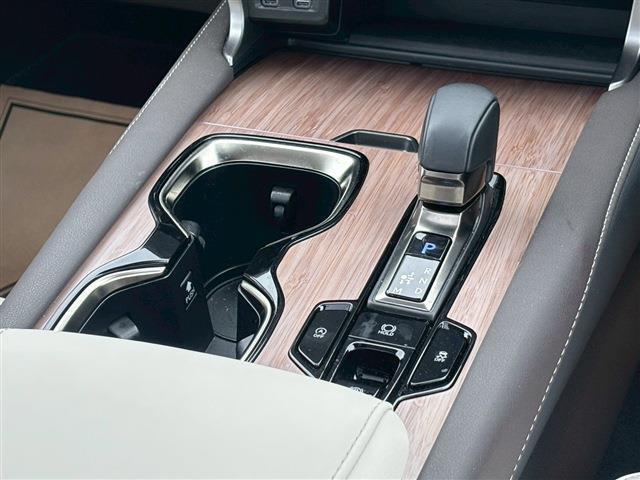 ＲＸ ＲＸ３５０　バージョンＬ　★ワンオーナー★パノラマルーフ★デジタルインナーミラー★レクサスセーフティ★ホワイトハーフレザー（17枚目）