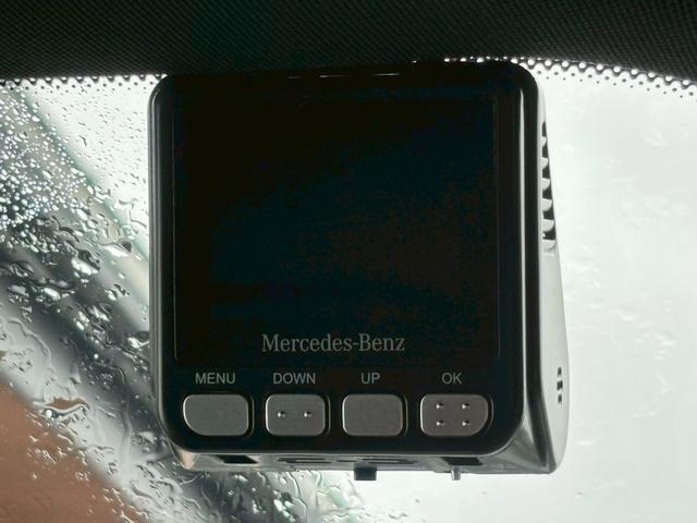 ＧＬＣ ＧＬＣ２２０ｄ　４マチック　ＡＭＧライン　パノラマＳＲ　黒革シート　Ｍ付パワーシート　ベンチ＆シートヒータ　ＨＵＤ　ＨＤＤナビ・フルセグ　３６０°カメラ（22枚目）