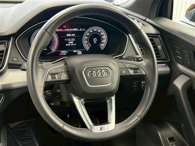 Ｑ５スポーツバック ４０ＴＤＩクワトロ　Ｓライン　ディーゼルターボ　４ＷＤ　ブラックスタイリング　コンフォトＰ　アシスタンスＰ　バーチャルコクピット　サラウンドビュ　　ＴＶチューナ（8枚目）