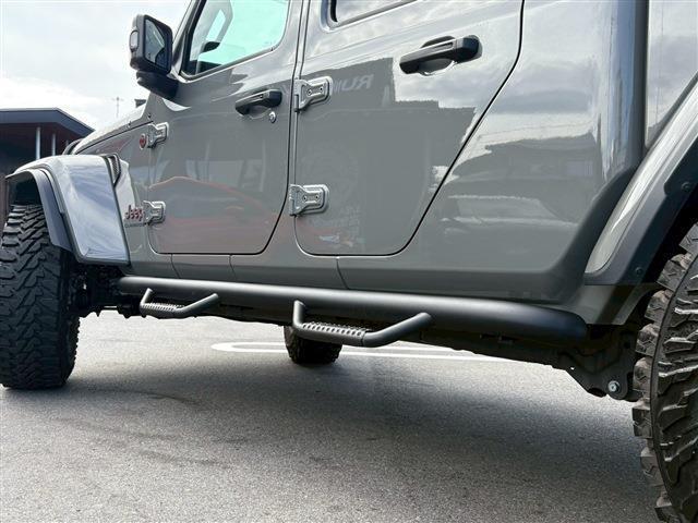ジープ・グラディエーター ルビコン　４ＷＤ　社外バンパー　サイドステップ　ＯＺキャノピー　１７インチＡＷ　黒革　デジタルミラー　ナビ・フルセグ　バックカメラ　ドラレコ（11枚目）