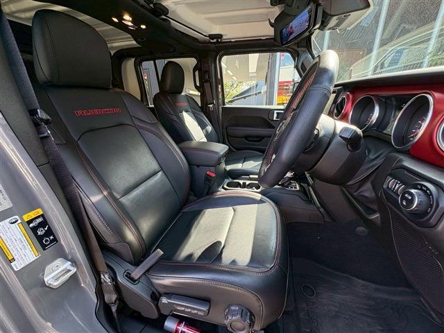 ジープ・グラディエーター ルビコン　４ＷＤ　社外バンパー　サイドステップ　ＯＺキャノピー　１７インチＡＷ　黒革　デジタルミラー　ナビ・フルセグ　バックカメラ　ドラレコ（38枚目）