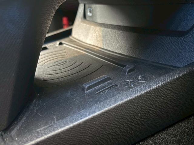 508 GTハイブリッド パノラミックSR 黒革 シートヒータ メモリ付パワーシート FOCALオーディオ ナビ・フルセグ サラウンドビューカメラ LEDヘッドライト 社外ドラレコ(前後タイプ)(18枚目)