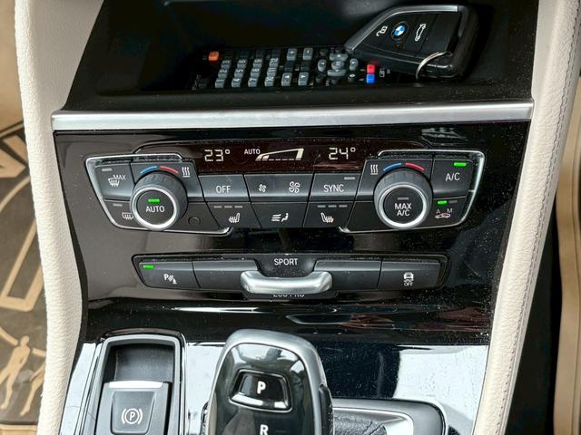 2シリーズ 218iグランツアラー ラグジュアリー アドバンスドセフティ HUD 白革 M付パワーシート&ヒータ ナビ/フルセグ DVD Bカメラ オートテール(15枚目)