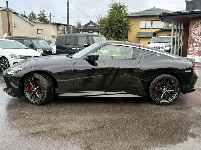 フェアレディZ バージョンST ナビ フルセグ BOSE BT Bカメラ RAYS19インチAW ハーフレザー シートヒータ  パワーシート(6枚目)