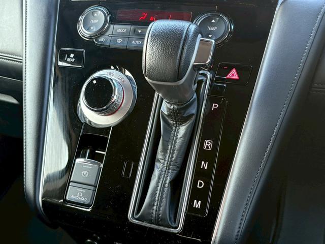 デリカD:5 G パワーパッケージ 4WD Pバックドア 両側パワスラ LEDライト アルパイン11型ナビ・フルセグ Bカメラ HDMI(15枚目)