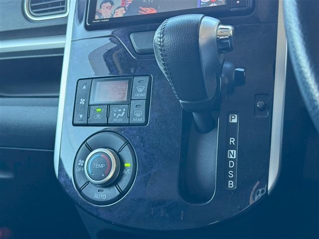 タント カスタムRS トップエディションSAIII メモリーナビ・フルセグTV・バックカメラ・Bluetoothオーディオ ドライブレコーダー ビルドインETC 両側パワースライドドア(11枚目)