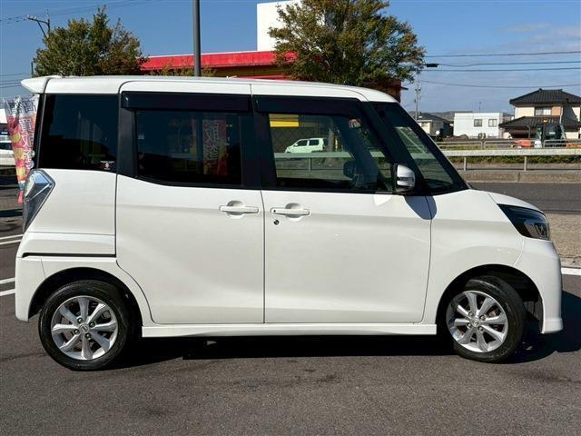 デイズルークス ハイウェイスター　Ｘ　エマージェンシＢ　ナビ　フルセグ　アラウンドビュ―　アラウンドビュ―　パワスライドドア　ＬＥＤライト　１４インチＡＷ（3枚目）