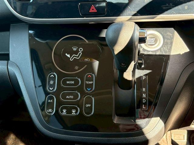 デイズルークス ハイウェイスター　Ｘ　エマージェンシＢ　ナビ　フルセグ　アラウンドビュ―　アラウンドビュ―　パワスライドドア　ＬＥＤライト　１４インチＡＷ（14枚目）