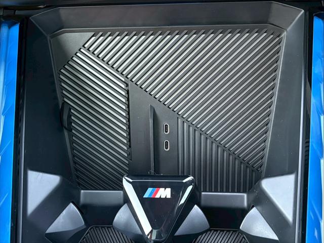 Ｘ３ Ｍ５０　ｘＤｒｉｖｅ　Ｍ５０　ｘＤｒｉｖｅ　有償色タンザナイトブルー　レザーパッケージ　内装色アンバー　パノラマガラスサンルーフ　ＯＰ２１インチＡＷ　ヘッドアップディスプレイ（21枚目）