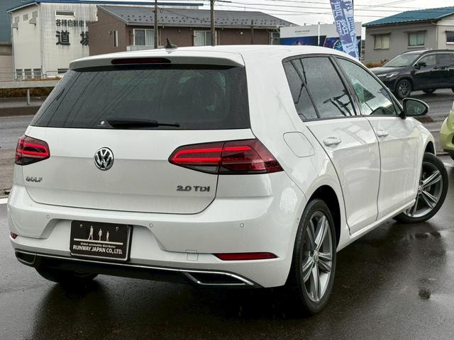 ゴルフ TDIコンフォートライン マイスター デジタルメーター ナビ・フルセグ Bluetooth バックカメラ CD/DVD DYNAUDIOオーディオ 黒革 シートヒータ― M付パワーシート コーナーセンサー LEDヘッドライト(2枚目)