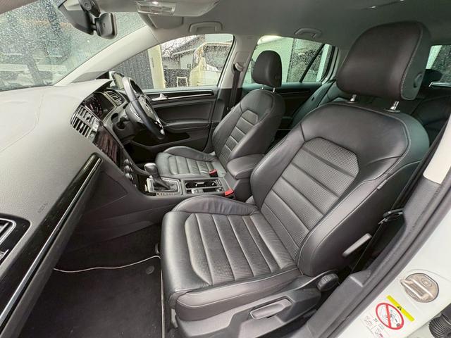 ゴルフ TDIコンフォートライン マイスター デジタルメーター ナビ・フルセグ Bluetooth バックカメラ CD/DVD DYNAUDIOオーディオ 黒革 シートヒータ― M付パワーシート コーナーセンサー LEDヘッドライト(26枚目)