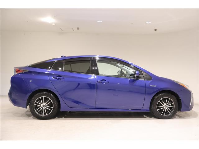 プリウス A 4WD フルセグ メモリーナビ DVD再生 ミュージックプレイヤー接続可 バックカメラ 衝突被害軽減システム ETC ドラレコ LEDヘッドランプ ワンオーナー(7枚目)