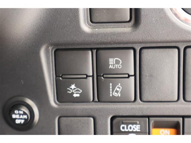 ノア Ｓｉ　ダブルバイビー　４ＷＤ　フルセグ　メモリーナビ　ＤＶＤ再生　ミュージックプレイヤー接続可　後席モニター　バックカメラ　衝突被害軽減システム　ＥＴＣ　両側電動スライド　ＬＥＤヘッドランプ　ウオークスルー　乗車定員７人（25枚目）