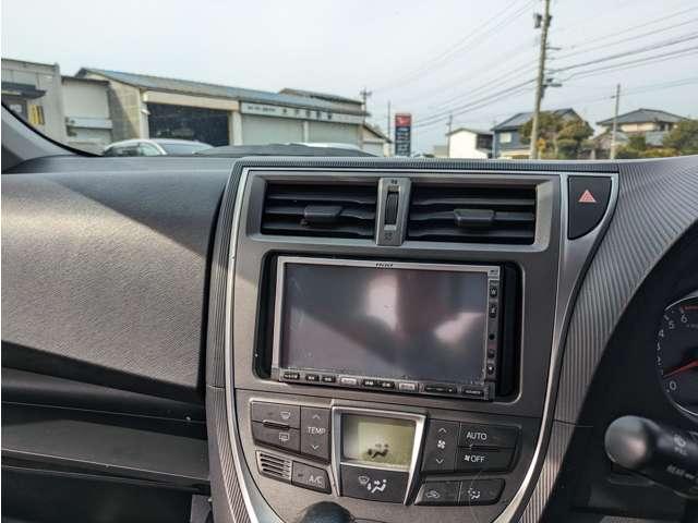 １．５ｉ　４ＷＤ　ＥＴＣ　スマートキー　電動格納ミラー　ＣＶＴ　アルミホイール　記録簿　エアコン　パワーステアリング　パワーウィンドウ(2枚目)