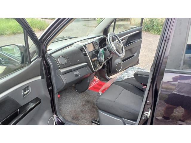 AZワゴンカスタムスタイル XS 内外装仕上げ 距離4万キロ台 ナビ TV プッシュスタート オートエアコン オゾン抗菌 キーフリーシステム スペアキー付 アルミホイール(31枚目)