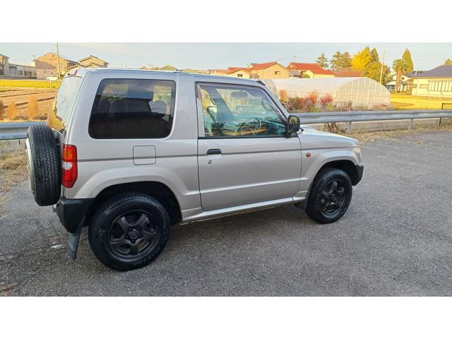 パジェロミニ V 内外装仕上げ ヘッドライト磨き 距離8万キロ台 4WD ターボ 5速ミッション 各部チッピング塗装 フォグランプ キーレス ホイールペイント オゾン抗菌(19枚目)
