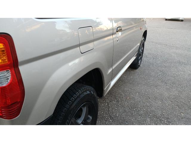 パジェロミニ V 内外装仕上げ ヘッドライト磨き 距離8万キロ台 4WD ターボ 5速ミッション 各部チッピング塗装 フォグランプ キーレス ホイールペイント オゾン抗菌(20枚目)