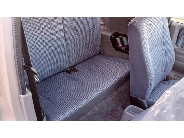 パジェロミニ V 内外装仕上げ ヘッドライト磨き 距離8万キロ台 4WD ターボ 5速ミッション 各部チッピング塗装 フォグランプ キーレス ホイールペイント オゾン抗菌(30枚目)