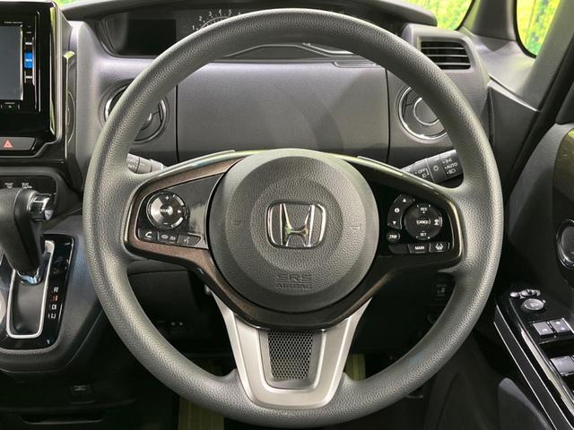 G・Lホンダセンシング 4WD 禁煙車 純正ナビ バックカメラ ETC 前席シートヒーター 電動スライドドア オートマチックハイビーム クリアランスソナー クルーズコントロール オートエアコン LEDヘッドライト フルセグ(12枚目)