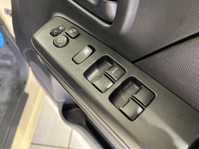 ハイブリッドFX 4WD SDナビ Bluetooth接続 セーフティサポート 禁煙車 シートヒーター クリアランスソナー オートマチックハイビーム 車線逸脱警報 スマートキー オートエアコン アイドリングストップ(28枚目)