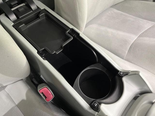 Sツーリングセレクション 禁煙車 純正ナビ バックカメラ Bluetooth フルセグTV ETC LEDヘッドライト スマートキー オートライト オートエアコン ステアリングスイッチ フォグライト DVD 盗難防止装置(35枚目)