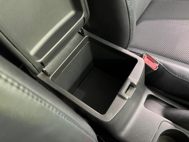 20X 4WD 禁煙車 純正ナビ Bluetooth再生 ETC 全席シートヒーター 撥水シート HIDヘッドライト ダウンヒルアシスト DVD再生(29枚目)