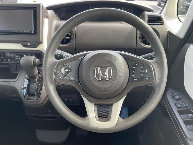G 4WD 後期 届出済未使用車 スマートキー クリアランスソナー ステアリングスイッチ LEDヘッドライト シートヒーター 車線逸脱警報 操舵支援装置 踏み間違い防止装置 バックカメラ(13枚目)