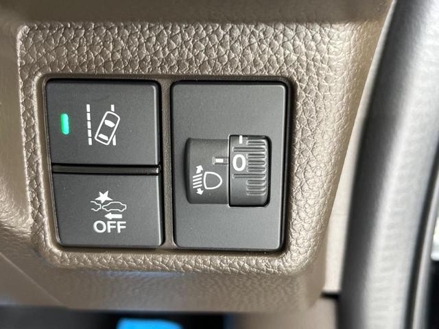 G 4WD 後期 届出済未使用車 スマートキー クリアランスソナー ステアリングスイッチ LEDヘッドライト シートヒーター 車線逸脱警報 操舵支援装置 踏み間違い防止装置 バックカメラ(49枚目)