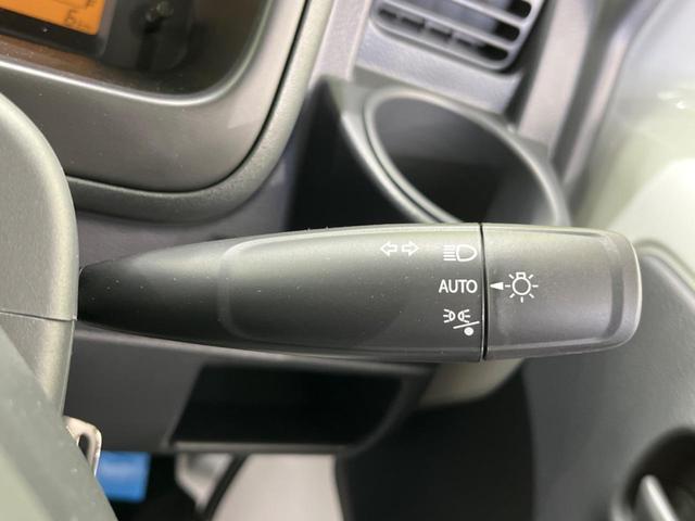 KCエアコン・パワステ パートタイム4WD 届出済み未使用車 オートライト 盗難防止装置 横滑り防止 衝突安全ボディ パワーステアリング 運転席・助手席エアバッグ(5枚目)