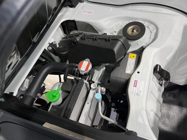 KCエアコン・パワステ パートタイム4WD 届出済み未使用車 オートライト 盗難防止装置 横滑り防止 衝突安全ボディ パワーステアリング 運転席・助手席エアバッグ(17枚目)