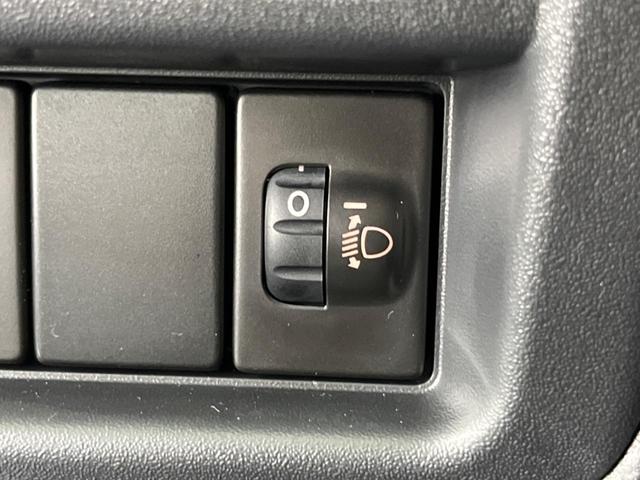 KCエアコン・パワステ パートタイム4WD 届出済み未使用車 オートライト 盗難防止装置 横滑り防止 衝突安全ボディ パワーステアリング 運転席・助手席エアバッグ(19枚目)