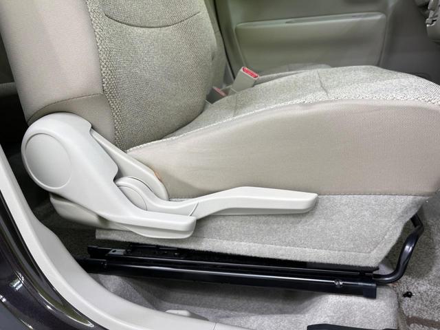 L SDナビ 衝突軽減装置 バックカメラ Bluetooth再生 フルセグTV ETC シートヒーター スマートキー 車線逸脱警報 オートライト 盗難防止装置 プライバシーガラス アイドリングストップ(38枚目)