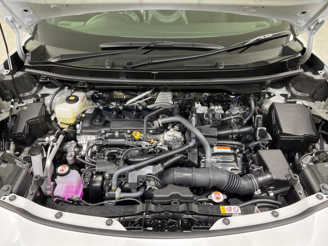 ハイブリッド GRスポーツ 登録済未使用車 全周囲カメラ セーフティセンス レーダークルーズ 2トーン ディスプレイオーディオ Bluetooth LEDヘッドライト クリアランスソナー 車線逸脱警報 オートマチックハイビーム(19枚目)