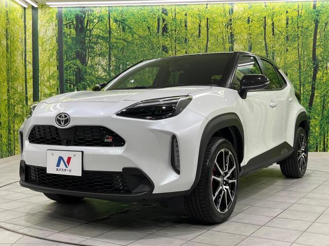 ハイブリッド GRスポーツ 登録済未使用車 全周囲カメラ セーフティセンス レーダークルーズ 2トーン ディスプレイオーディオ Bluetooth LEDヘッドライト クリアランスソナー 車線逸脱警報 オートマチックハイビーム(20枚目)